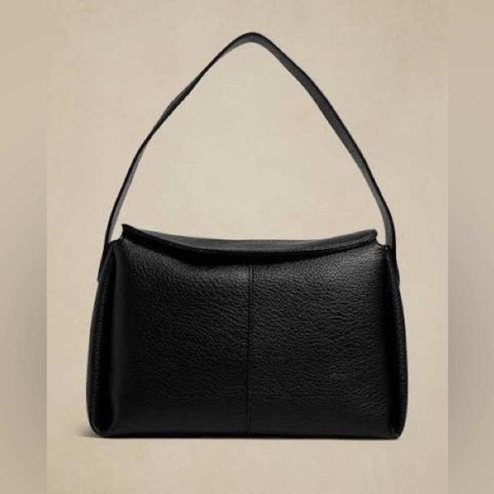 EUC Banana Republic Vegan Leather Shoulderbag